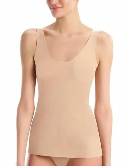 Commando women Whisper Weight Tank in Neutral